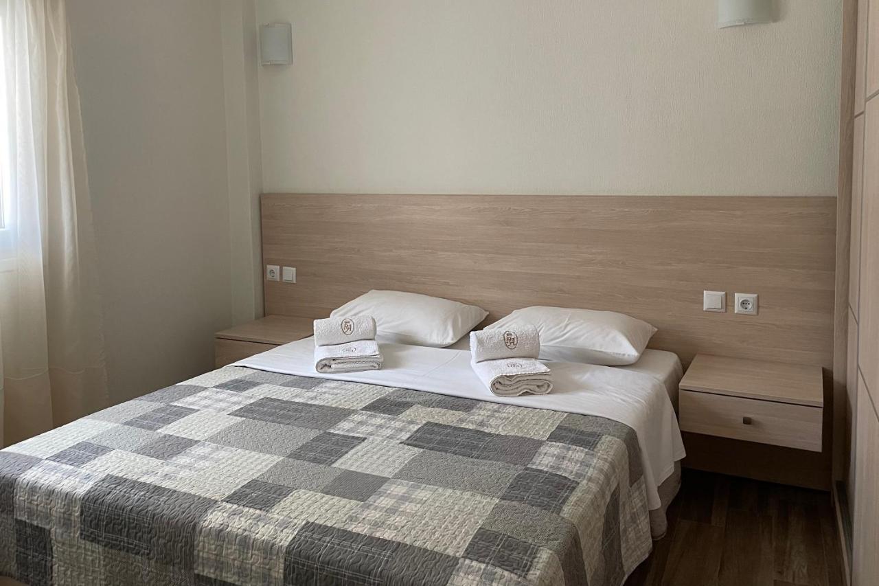 Royals Apartments 2 Nikiti  Luaran gambar
