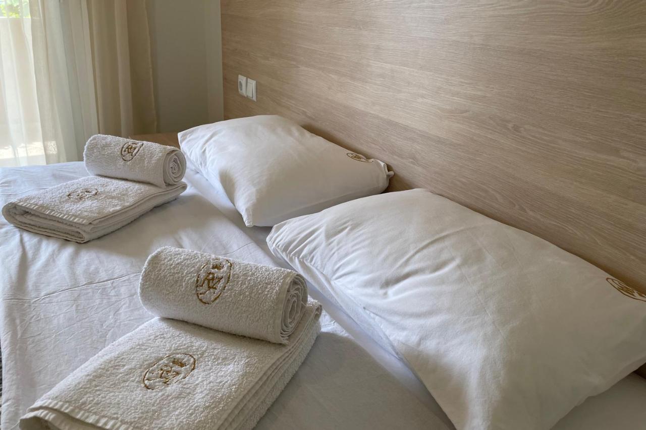 Royals Apartments 2 Nikiti  Luaran gambar